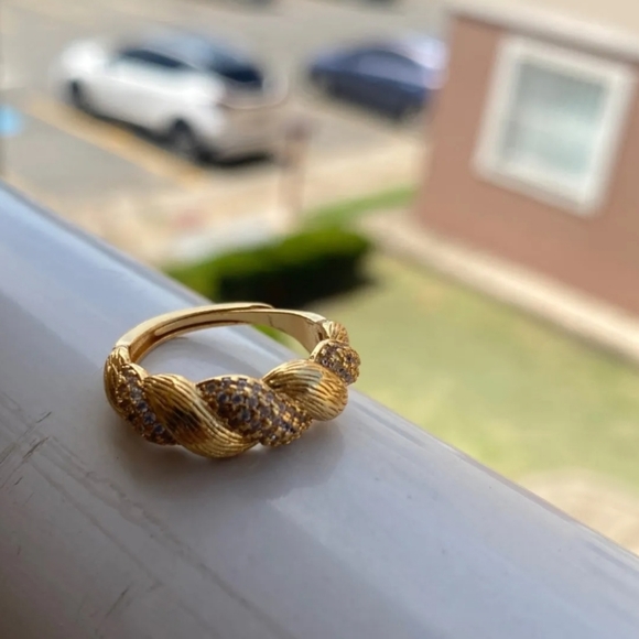 Gold plated Resizable ring - Picture 4 of 4